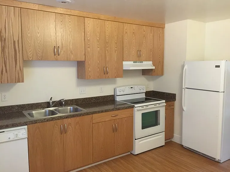 1042 S Ellen Cir #1 — Photo 3