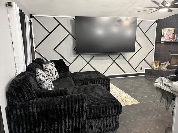 2nd image of 2001 Webster St