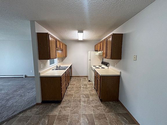 5th image of 1802 40th St S #305