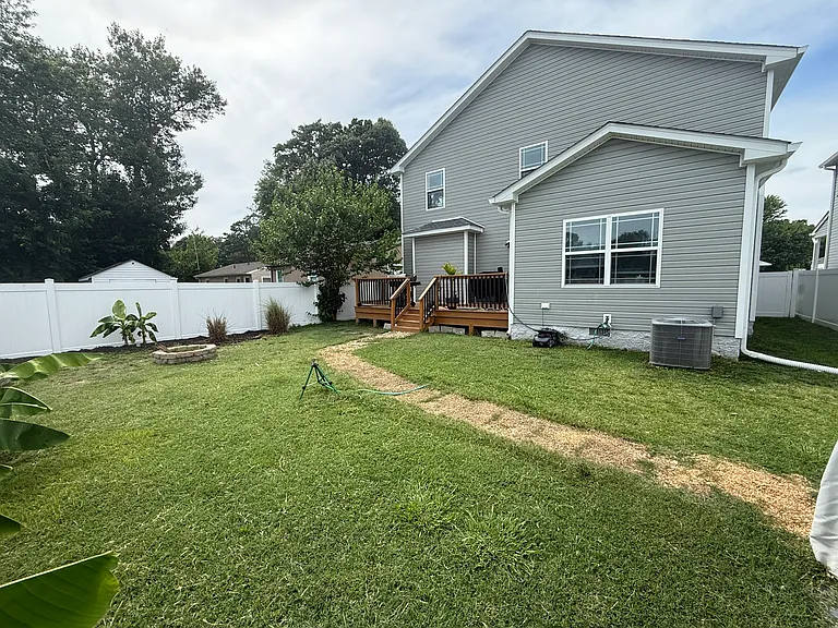 445 Rogers Ave — Photo 39