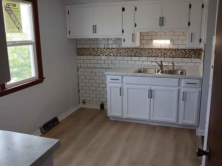 305 S 74th St #2 — Photo 10