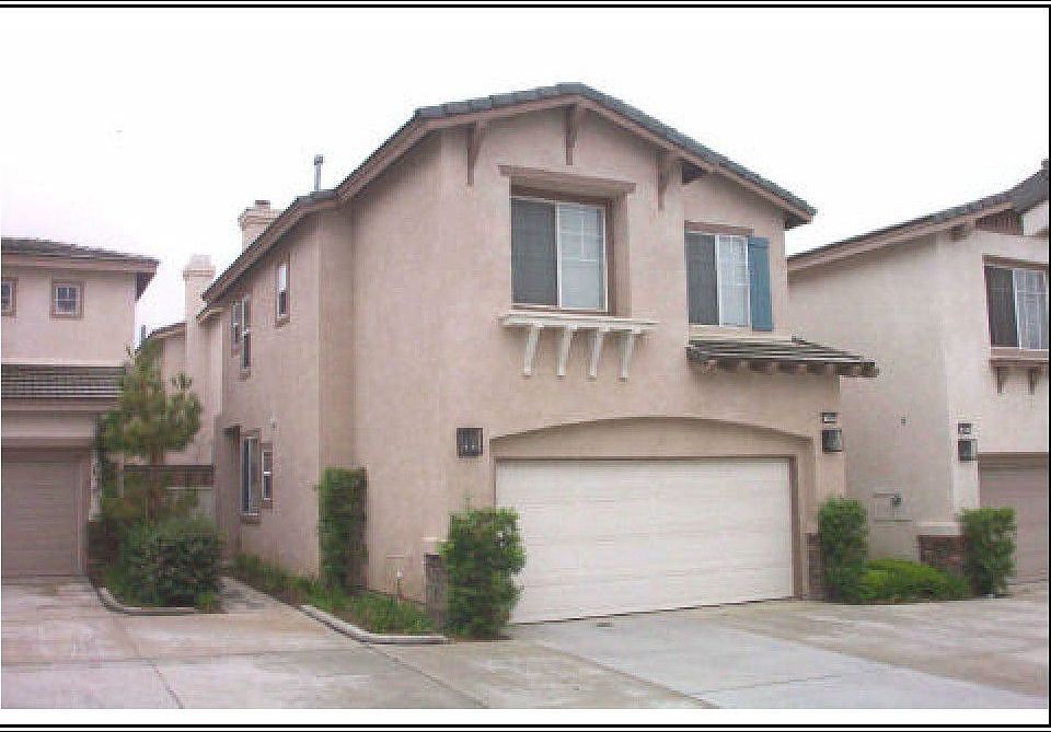 1st image of 199 Woodcrest Ln