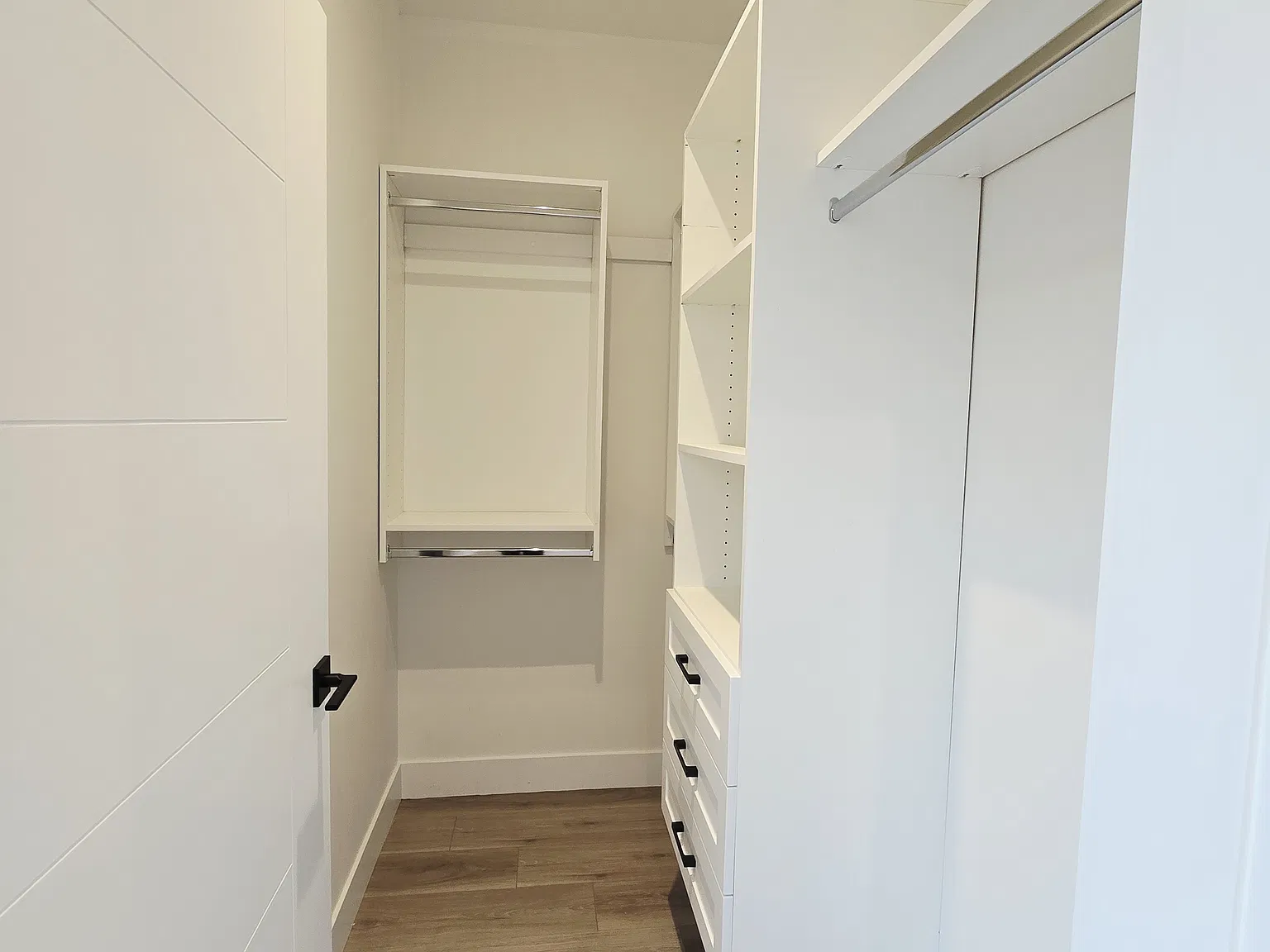 3 bed, $3,600 — Photo 3