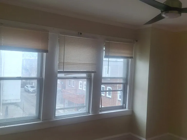 1433 W Fisher Ave #2 — Photo 1