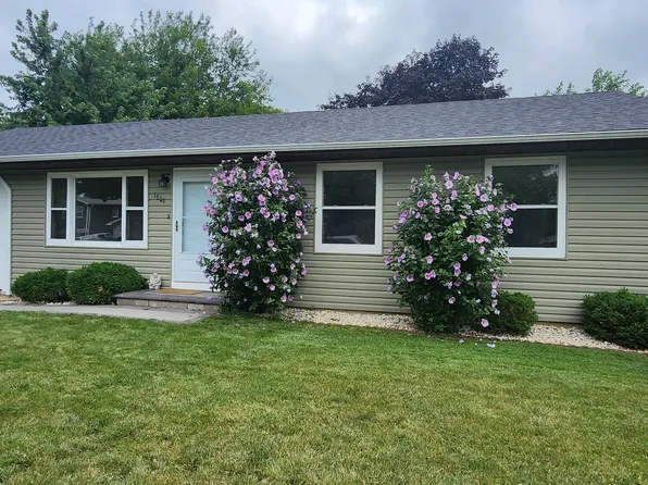 1601 Williams Ave, Round Lake Beach, IL 60073