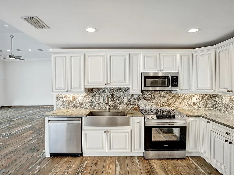 21760 Contado Rd — Photo 13