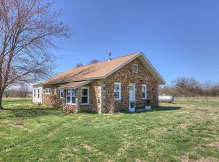 19170 State Highway Y, Neosho, MO 64850