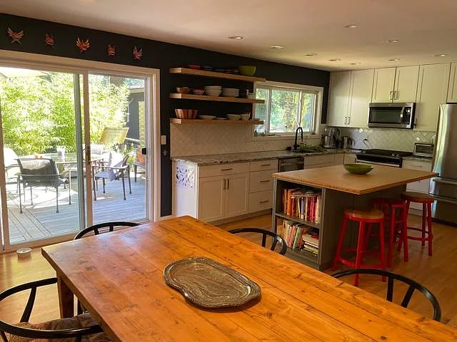 1625 Fernwood Dr — Photo 7