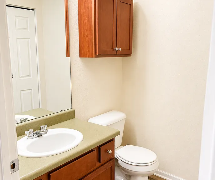 840 Woodside Creek Dr — Photo 4