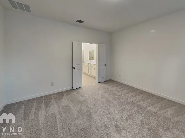 1746 Milton Dr — Photo 9