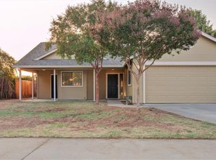 2969 Garfield Ln, Turlock, CA 95382