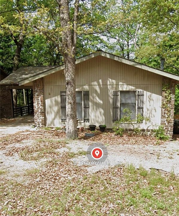 1st image of 9 Bromwich Ln