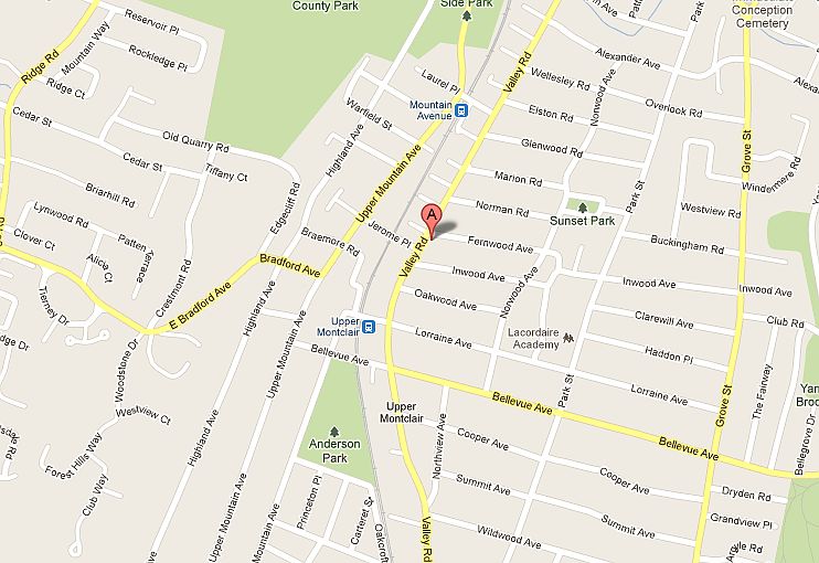 1st image of 220 Fernwood Ave