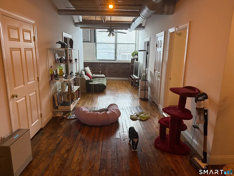 145 Canal St #403
