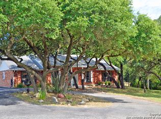 103 Oak View Dr, Boerne, TX 78006