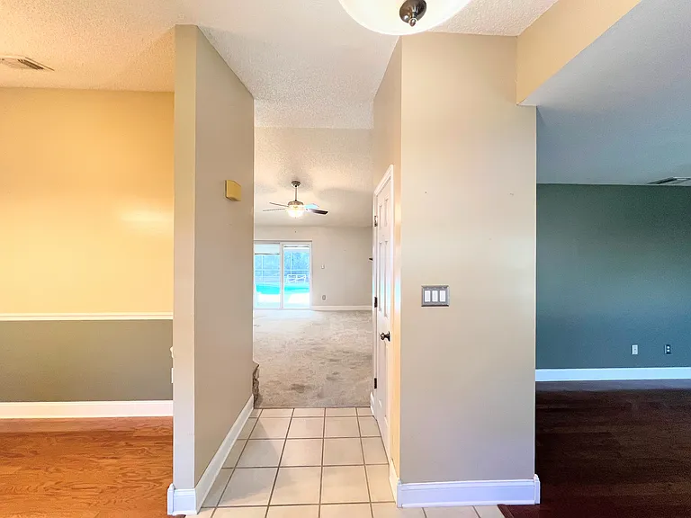 8718 Master Link Ct — Photo 34