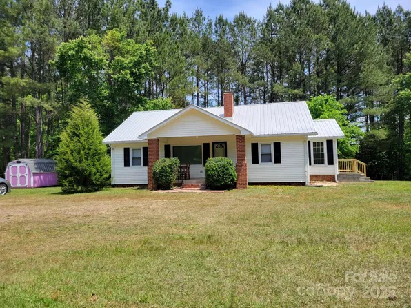 3634 Everett Chappell Rd, Mount Gilead, NC 27306