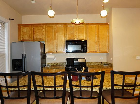 3rd image of 2014 N Narragansett Ave #2014
