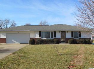 815 N Scofield St, Carthage, IL 62321