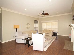 6 Spring Dr, Maumelle, AR 72113