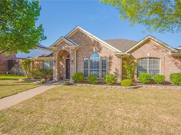 3rd image of 5216 Vineyard Ln