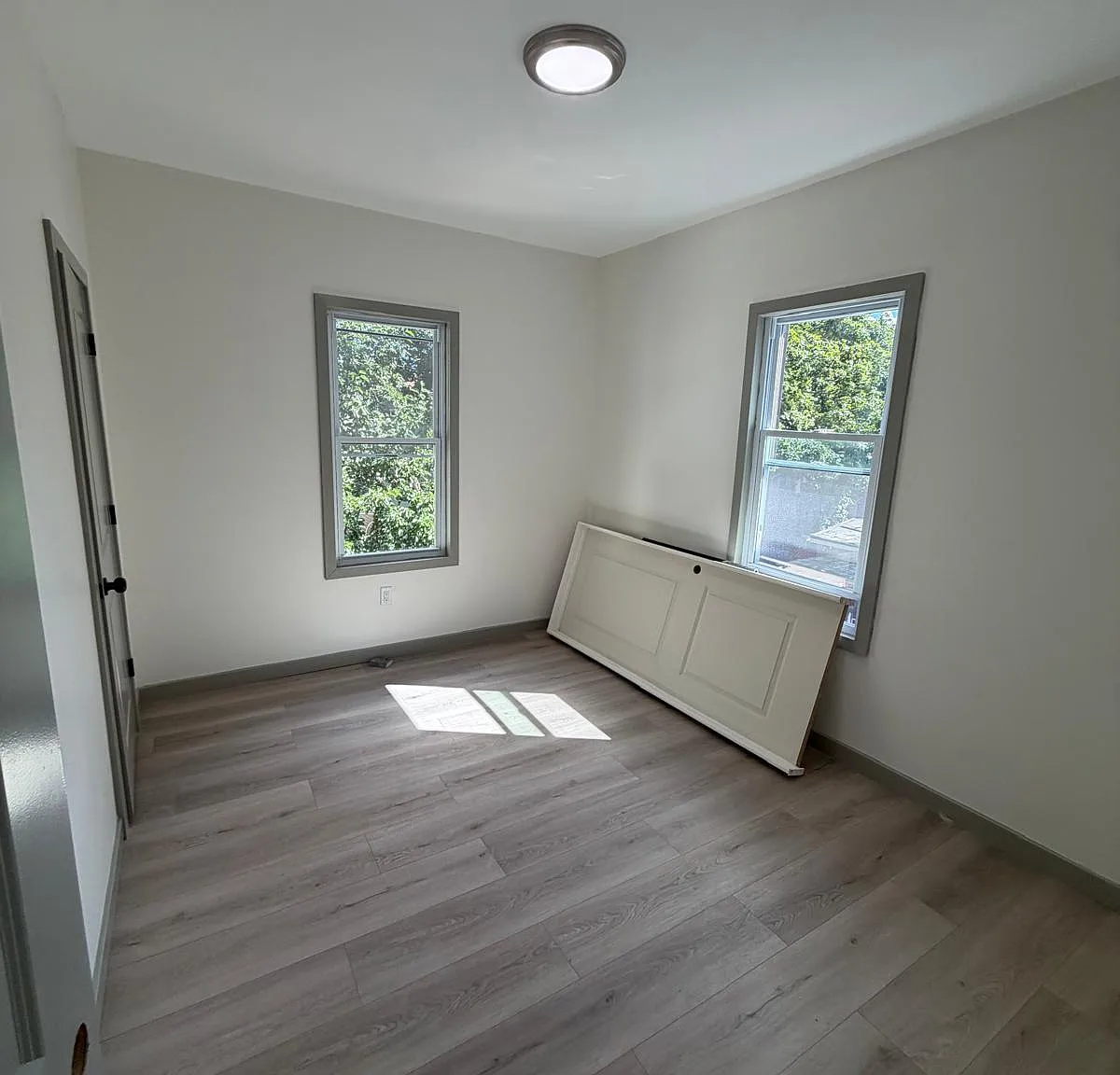 2 bed, $1,850 — Photo 4