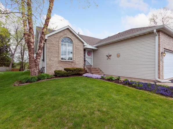 4072 Pepper Dr, Rockford, IL 61114