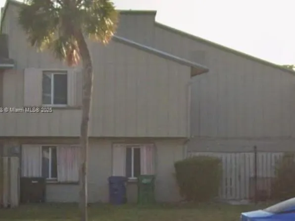 2144 NW 57th Ave #14-B, Lauderhill, FL 33313