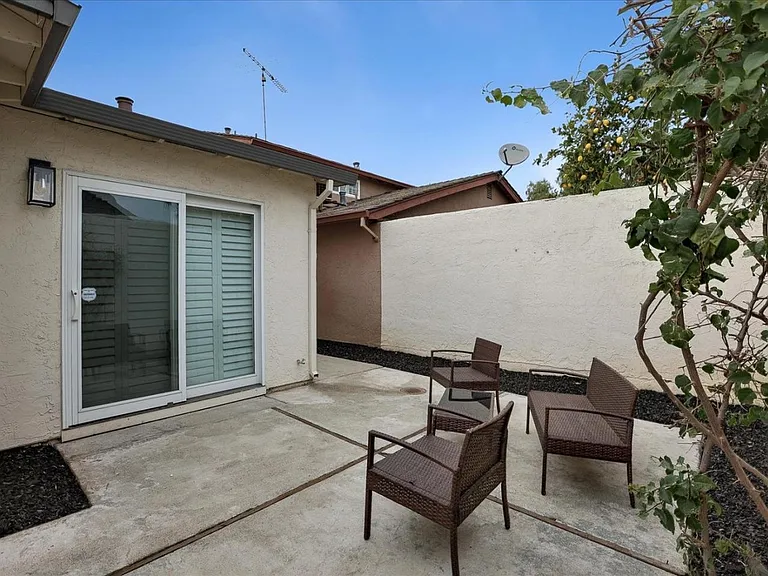 4746 Eagle Lake Dr — Photo 29