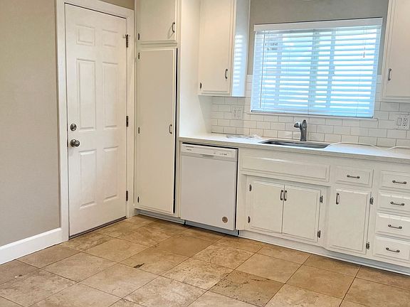 Spacious kitchen with eat-in dining