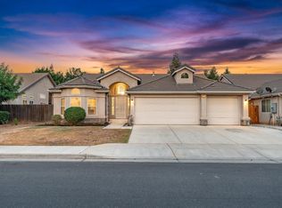 2914 N Apricot Ave, Fresno, CA