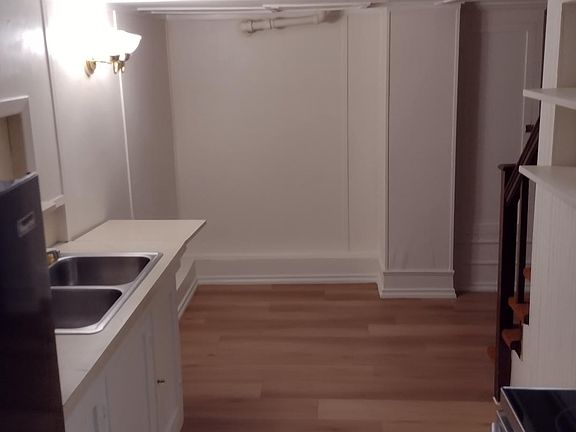 2nd image of 3102 Norton Ave #3102