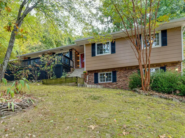 404 Gadd Rd, Hixson, TN 37415