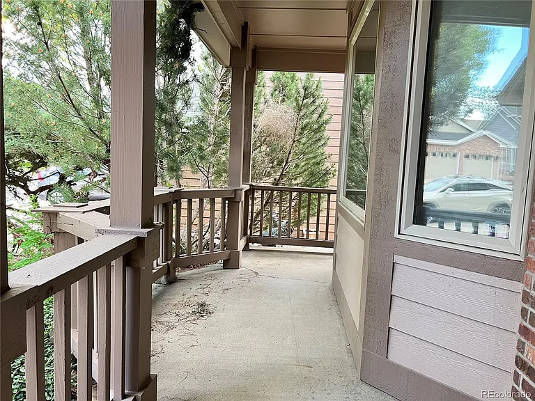 9881 Spring Hill Pl — Photo 3