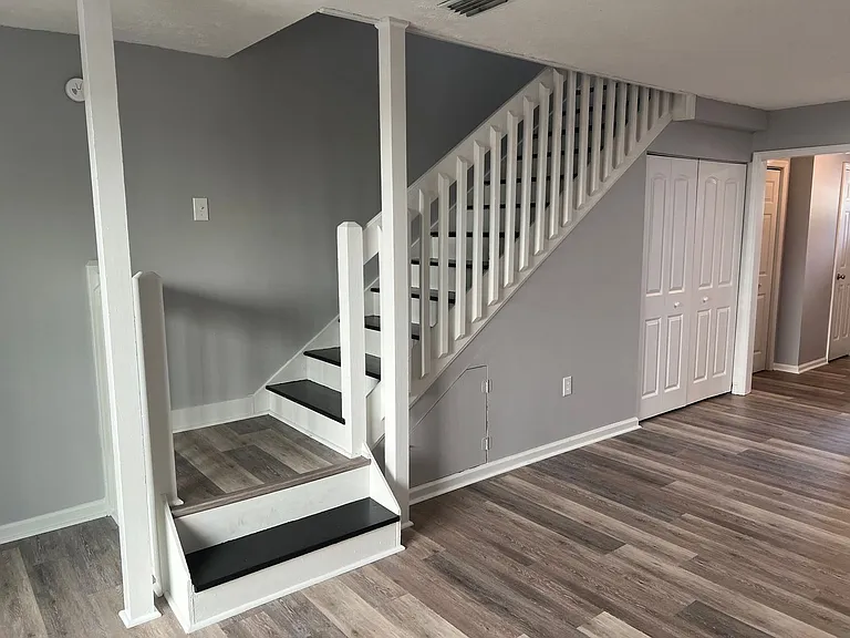 3400 N Oak St #5 — Photo 12