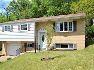404 Heights Dr, Pittsburgh, PA