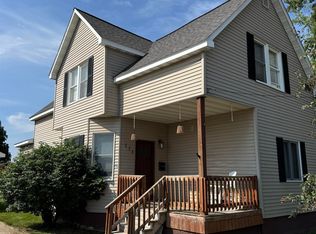 111 E 9th Ave, Norway, MI 49870