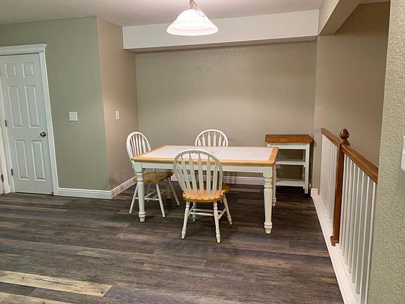 some furniture included
