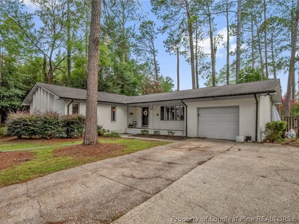 3315 Jura Dr, Fayetteville, NC 28303