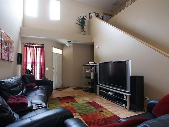4th image of 724 Dillon Ct