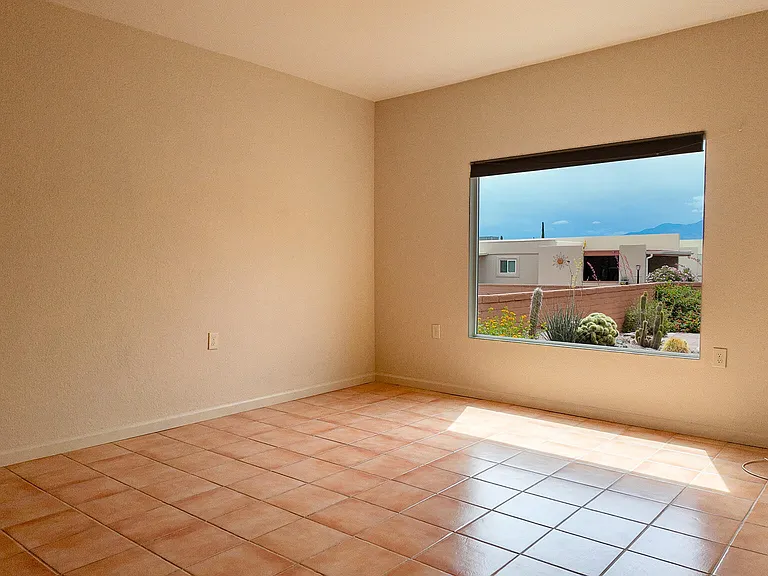 724 W Rio San Pedro — Photo 5