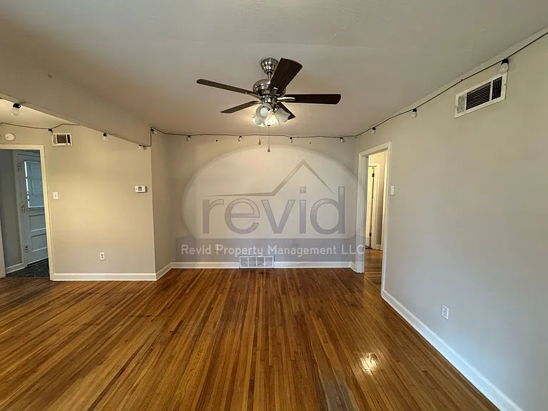 1356 Mount Moriah Rd — Photo 3