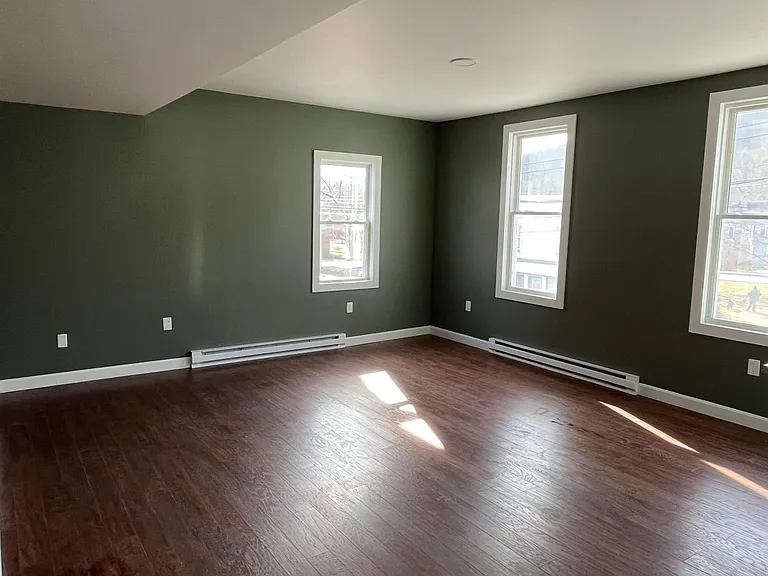 84 Main St #1 — Photo 2