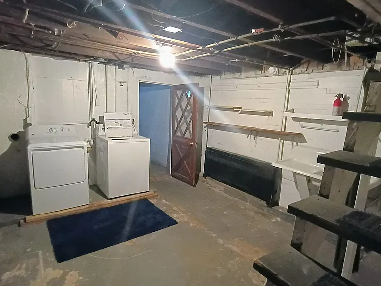 1241 Scott St — Photo 14