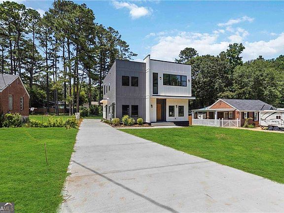 5th image of 1554 Columbia Cir