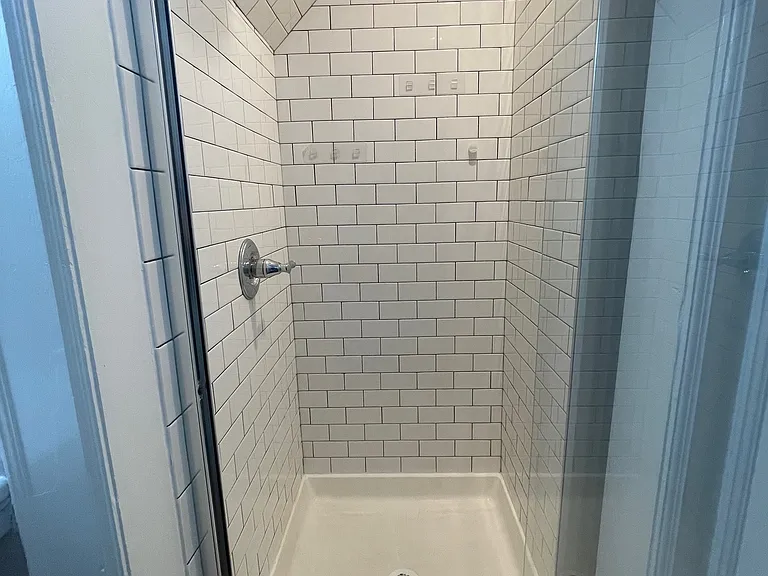 102 Union Ave SE #4 — Photo 10