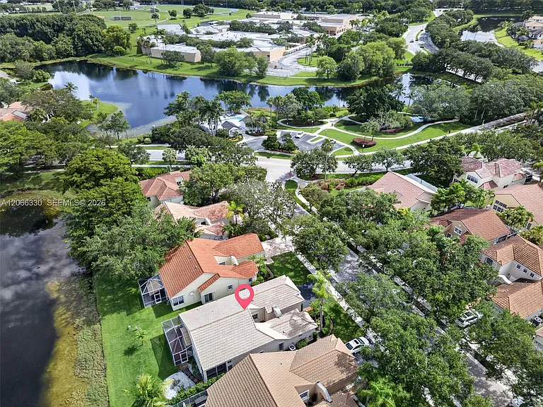 1520 Seabay Rd — Photo 116