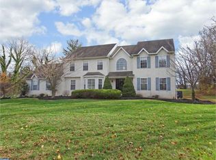 3 Ferry Ln, Phoenixville, PA 19460