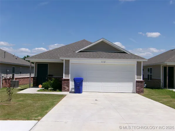 612 Christy Dr, Muskogee, OK 74403