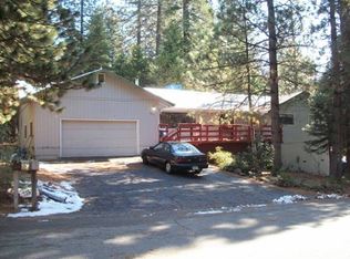 3025 Leaf Cir, Pollock Pines, CA 95726